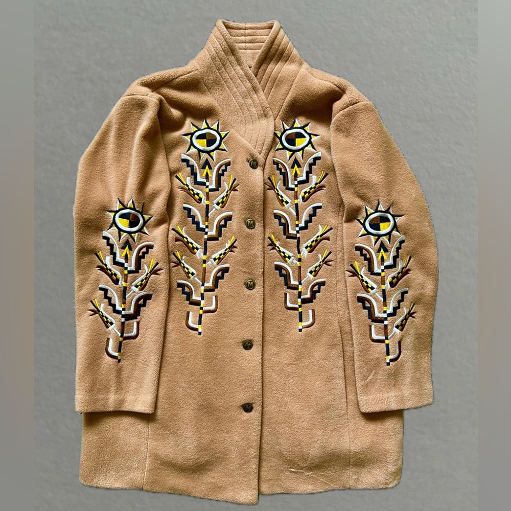 Vintage 90’s Bob Mackie Sunflower Embroidered Fleece Jacket. Size 1X.